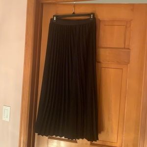 Long black pleaded flowy skirt- worn once